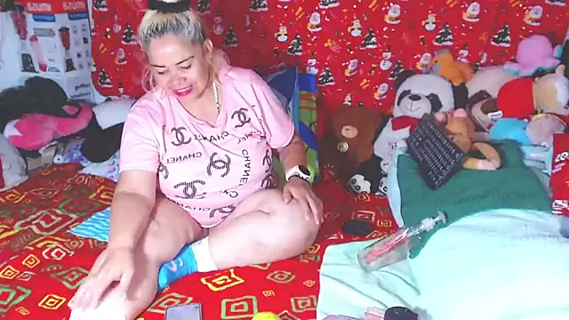 Snapshot of estrellita_fugaz16x chatting on 30, 4, 2026 estrellita fugaz16x online show from 30, 4, 2026