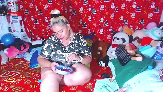 Snapshot of estrellita_fugaz16x chatting on 2, 5, 2026 estrellita fugaz16x online show from 2, 5, 2026