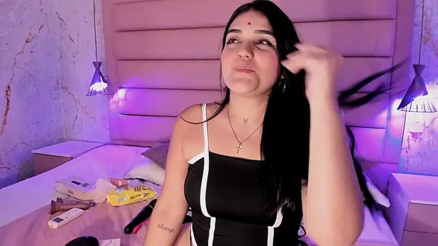 Maddysex  online show from 5, 3, 2025