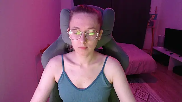 AnabelFrel online show from 9, 10, 2025