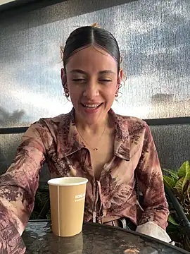 alana15 online show from 5, 11, 2025