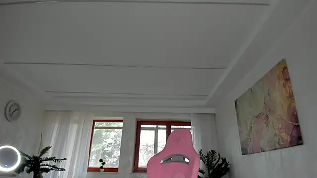 TiffanyHouston  online show from 17, 3, 2025