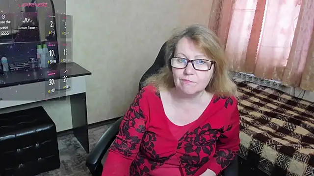 Frau Marta online show from 6, 2, 2025