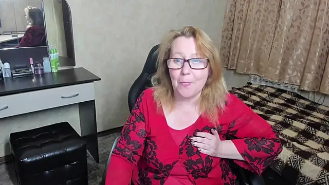 Frau Marta online show from 15, 3, 2025