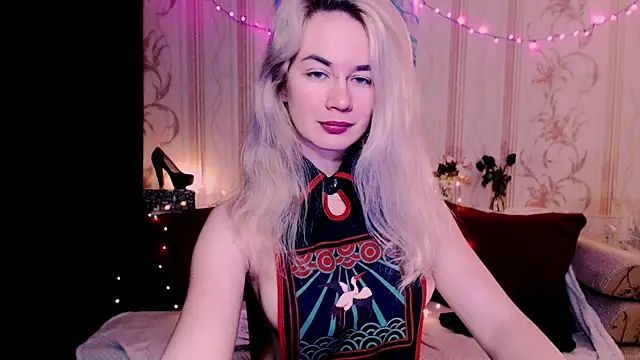 xxxcharismaaa online show from 9, 4, 2026