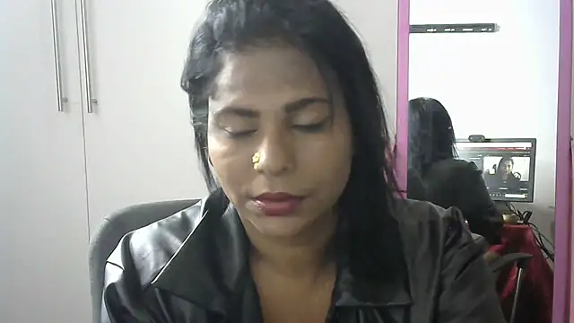 sunshinelady  online show from 18, 12, 2024