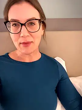 Snapshot of MaiseKnox chatting on 11, 5, 2026 MaiseKnox online show from 11, 5, 2026