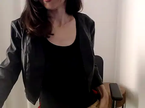 Snapshot of LadyJoanX chatting on 11, 5, 2026 LadyJoanX online show from 11, 5, 2026