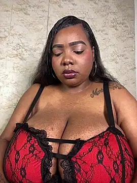 Snapshot of angelGgold chatting on 13, 4, 2026 angelGgold online show from 13, 4, 2026