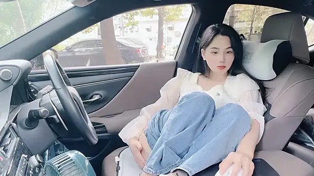 Snapshot of orla2021 chatting on 10, 12, 2024 orla2021 online show from 10, 12, 2024