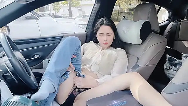 Snapshot of orla2021 chatting on 1, 1, 2025 orla2021 online show from 1, 1, 2025