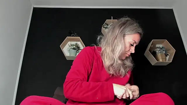 Alesys69 online show from 21, 11, 2025