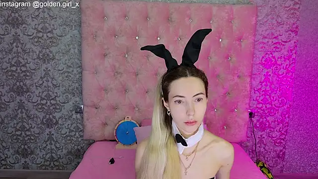 Akilla Queen online show from 1, 4, 2026