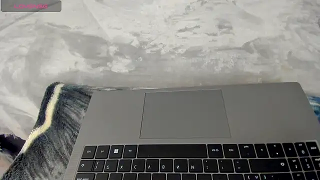 Snapshot of Dephne__ chatting on 4, 12, 2025 Dephne online show from 4, 12, 2025