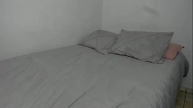 Snapshot of Dephne__ chatting on 9, 2, 2026 Dephne online show from 9, 2, 2026