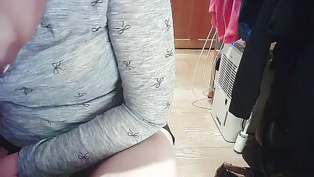 cindy01113520 online show from 8, 3, 2025