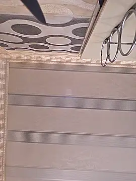 Snapshot of Galcraze chatting on 26, 10, 2025 Galcraze online show from 26, 10, 2025