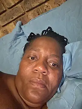 Snapshot of Galcraze chatting on 20, 12, 2025 Galcraze online show from 20, 12, 2025