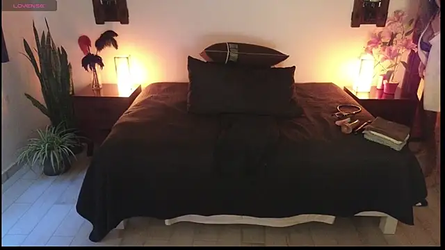 milfettefab online show from 18, 2, 2025