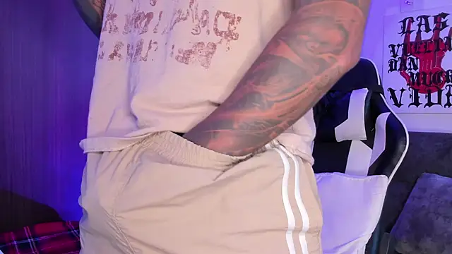 Alessandro Vanni online show from 6, 4, 2026