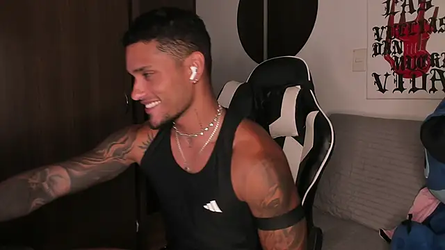 Snapshot of Alessandro_Vanni chatting on 10, 6, 2026 Alessandro Vanni online show from 10, 6, 2026
