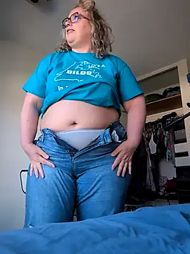 Canadian BBW online show from 8, 4, 2026