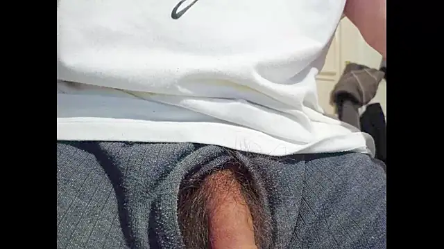 hairyuncut00 online show from 21, 11, 2025