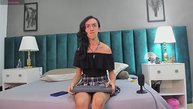 Snapshot of Karol_fenixx chatting on 6, 2, 2025 Karol fenixx online show from 6, 2, 2025