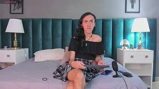 Snapshot of Karol_fenixx chatting on 28, 2, 2025 Karol fenixx online show from 28, 2, 2025