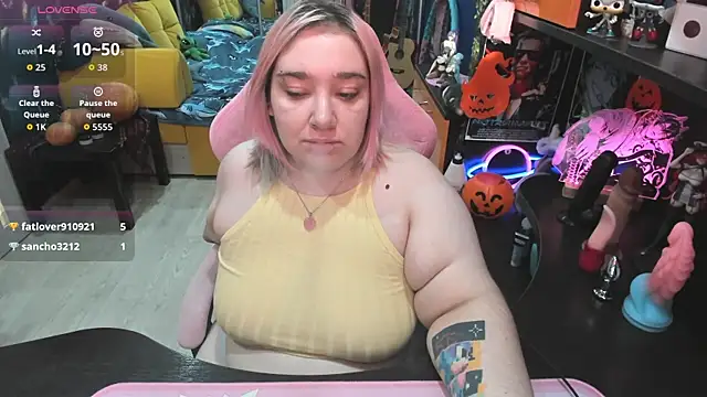 Softie Sofy online show from 25, 10, 2025