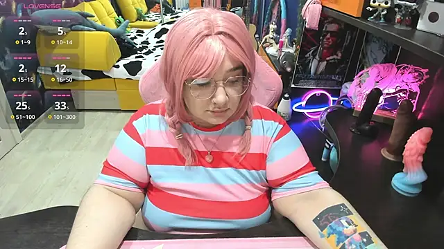 Softie Sofy online show from 11, 11, 2025