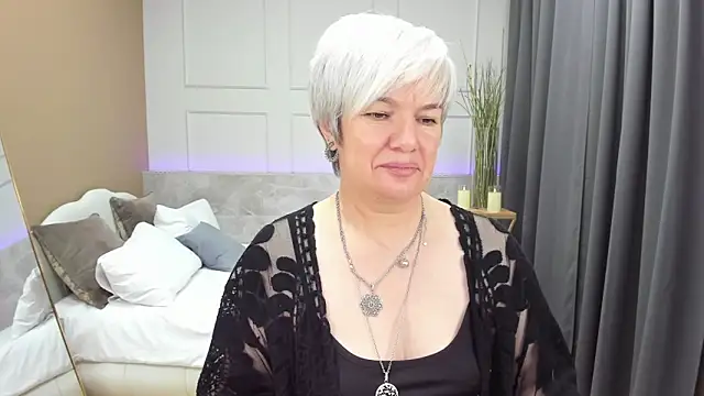 Snapshot of CarmenSoft chatting on 22, 12, 2024 CarmenSoft online show from 22, 12, 2024