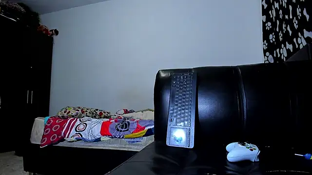 ares sexxx online show from 1, 12, 2025