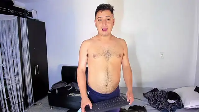 Snapshot of ares_sexxx chatting on 24, 6, 2026 ares sexxx online show from 24, 6, 2026