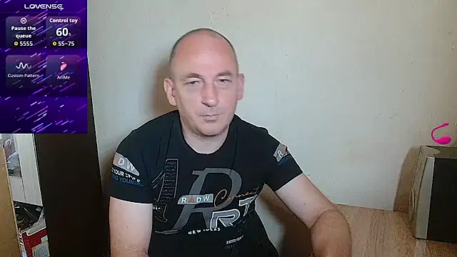 Snapshot of Johan___Barker chatting on 16, 6, 2026 Johan Barker online show from 16, 6, 2026