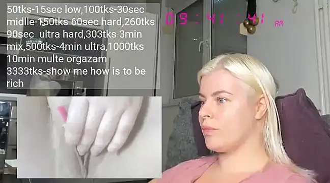 queenofthenighttt online show from 18, 12, 2024