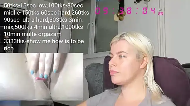 queenofthenighttt online show from 4, 1, 2025