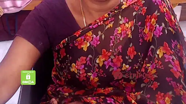 Snapshot of Novapol chatting on 17, 12, 2024 Novapol online show from 17, 12, 2024