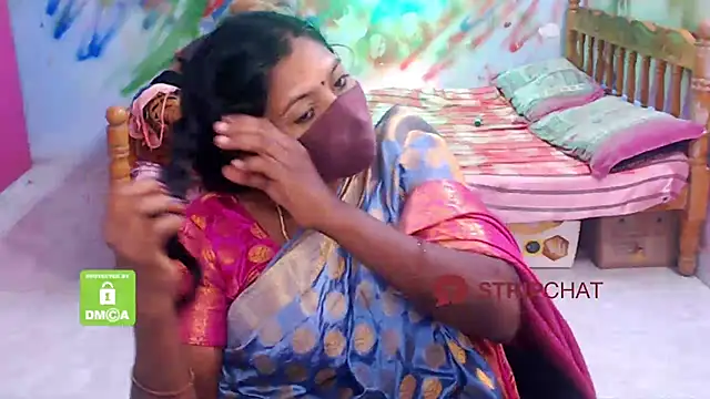 Snapshot of Novapol chatting on 28, 12, 2024 Novapol online show from 28, 12, 2024