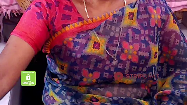 Snapshot of Novapol chatting on 3, 2, 2025 Novapol online show from 3, 2, 2025