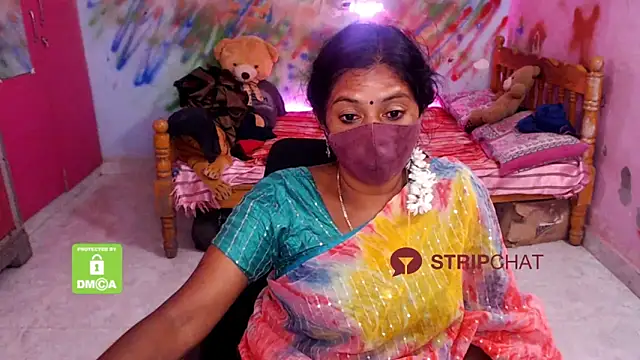 Snapshot of Novapol chatting on 6, 2, 2025 Novapol online show from 6, 2, 2025