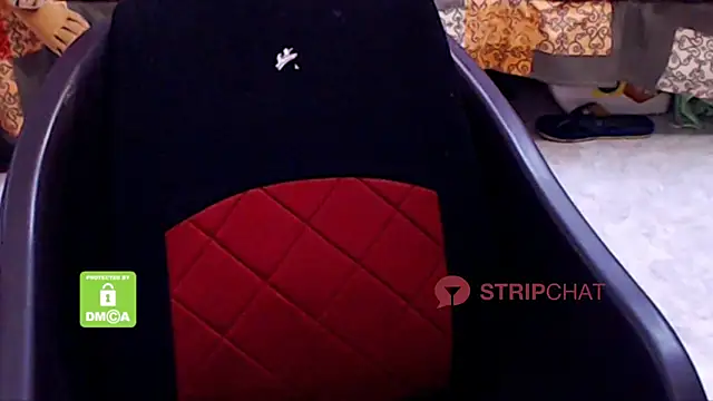 Snapshot of Novapol chatting on 2, 3, 2025 Novapol online show from 2, 3, 2025