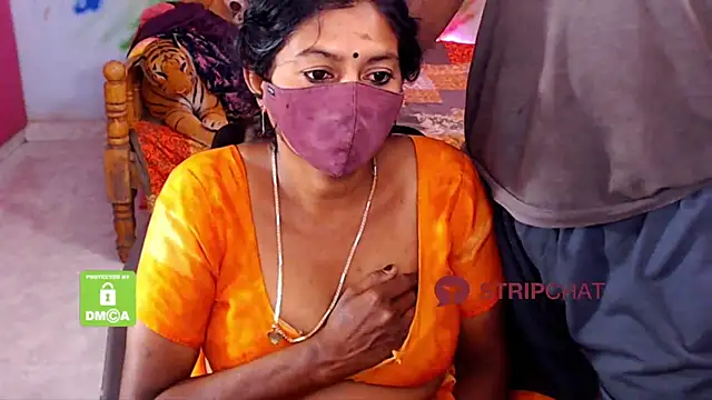 Snapshot of Novapol chatting on 8, 3, 2025 Novapol online show from 8, 3, 2025