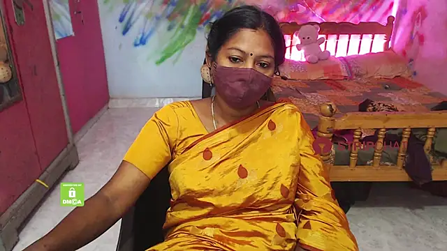 Snapshot of Novapol chatting on 16, 9, 2025 Novapol online show from 16, 9, 2025