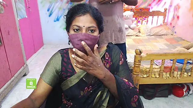 Snapshot of Novapol chatting on 11, 11, 2025 Novapol online show from 11, 11, 2025