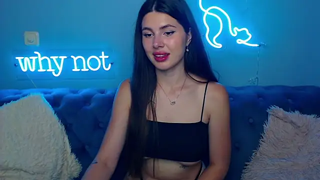 Snapshot of ViollinaLove chatting on 28, 6, 2026 ViollinaLove online show from 28, 6, 2026