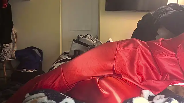 Snapshot of MaddisonX chatting on 16, 12, 2025 MaddisonX online show from 16, 12, 2025