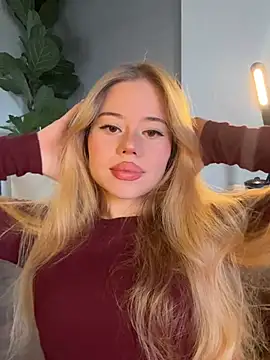 curchez  online show from 10, 4, 2026