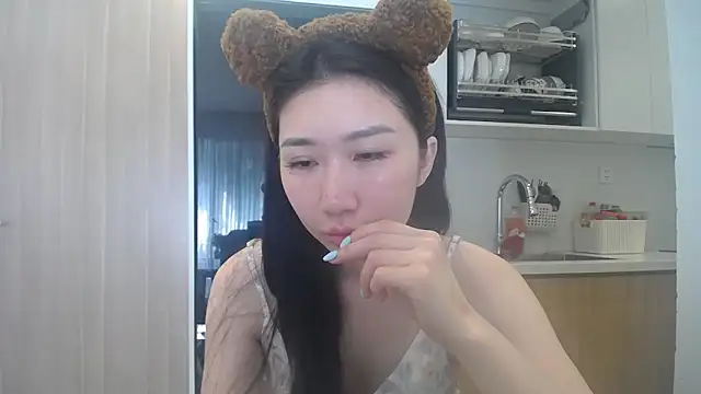 Snapshot of Asiagirll chatting on 1, 5, 2026 Asiagirll online show from 1, 5, 2026