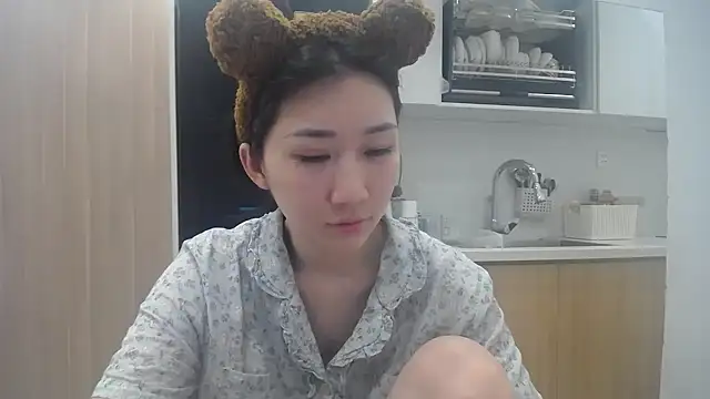 Snapshot of Asiagirll chatting on 28, 5, 2026 Asiagirll online show from 28, 5, 2026